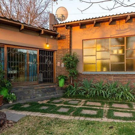 Aberfeldy Bed & Breakfast Midrand Esterno foto
