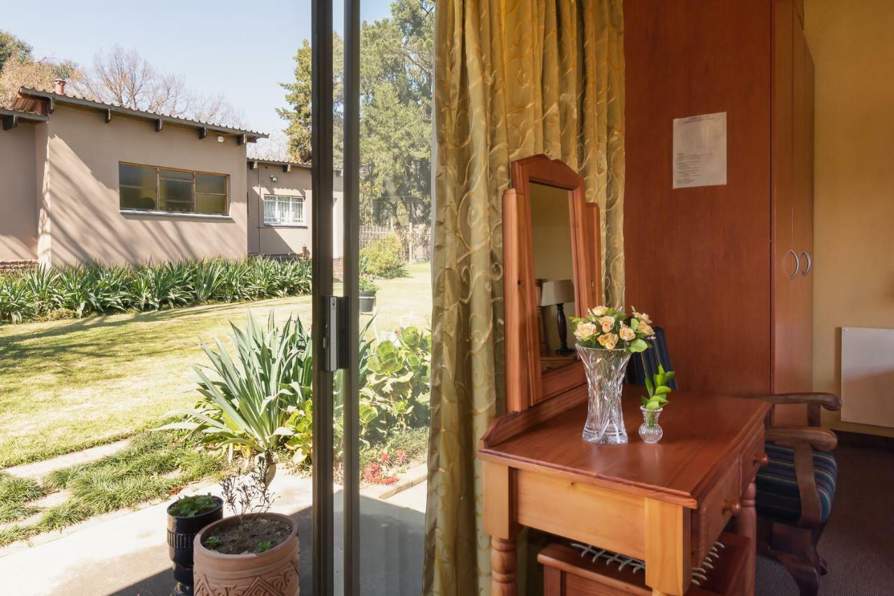 Aberfeldy Bed & Breakfast Midrand Esterno foto