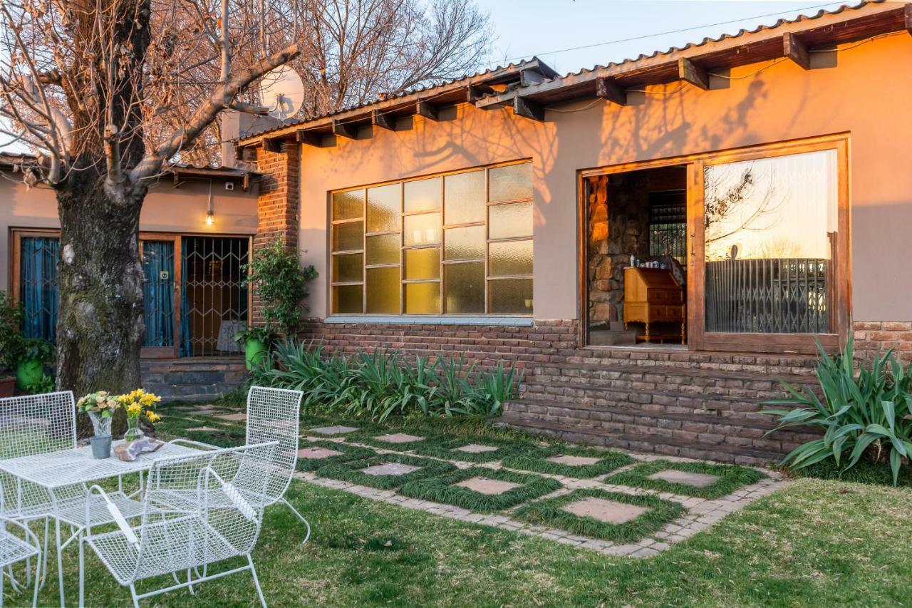 Aberfeldy Bed & Breakfast Midrand Esterno foto