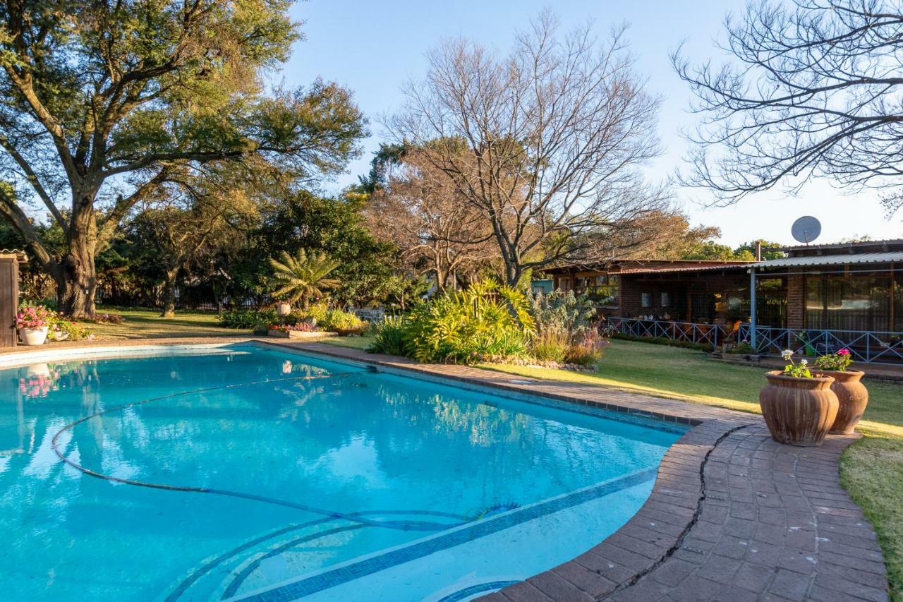 Aberfeldy Bed & Breakfast Midrand Esterno foto